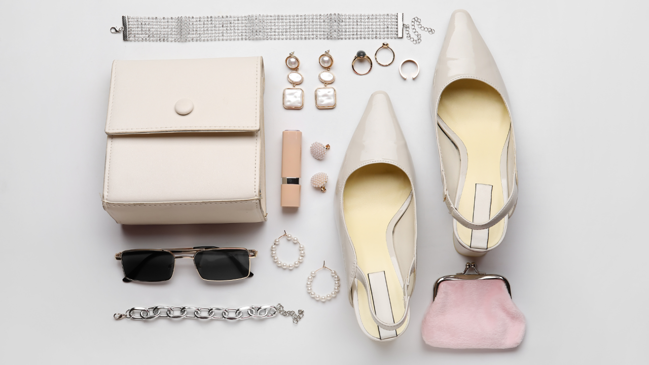 Fashion & Accessories